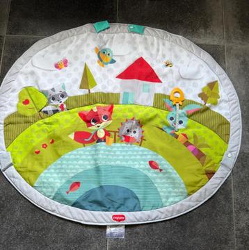 Speelkleed baby  beschikbaar voor biedingen