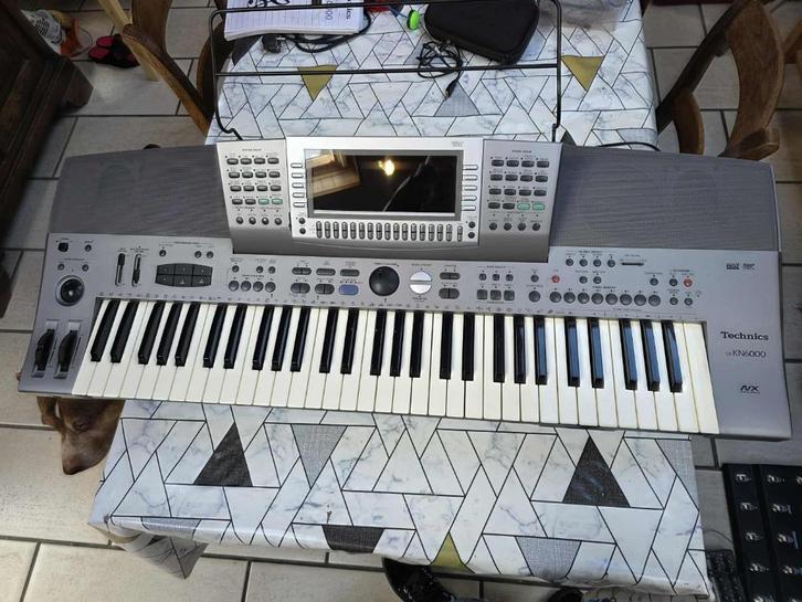 synthesizer-arrangeur sx kn 6000 technieken, Muziek en Instrumenten, Synthesizers, Zo goed als nieuw, Overige aantallen, Overige merken