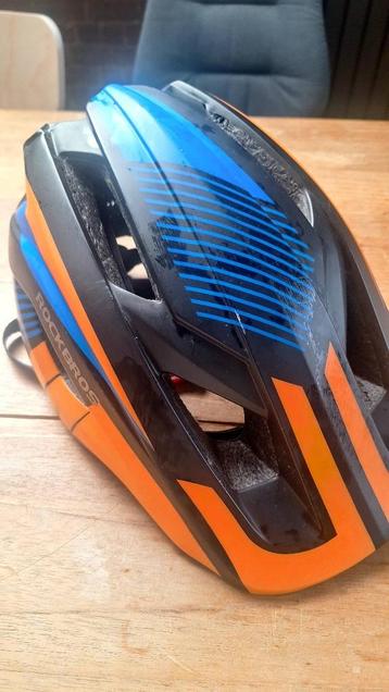 Casque vélo beschikbaar voor biedingen