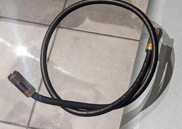 Petit câble coaxial noir - comme neuf. beschikbaar voor biedingen