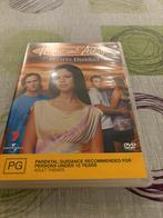Dvd home and away hearts divided, Cd's en Dvd's, Ophalen of Verzenden, Zo goed als nieuw