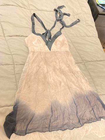 Belle robe de cocktail à dos nu de Karen Millen taille S