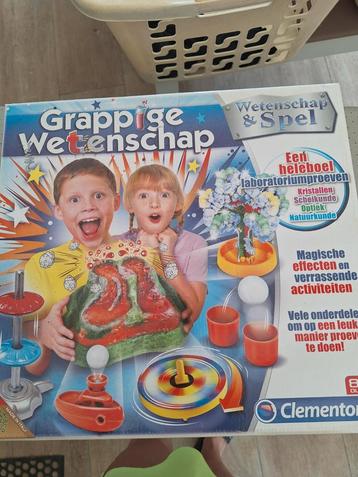 wetenschapsspel.  beschikbaar voor biedingen