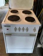 Cuisinnière électrique Bauknecht, Elektronische apparatuur, Fornuizen, Ophalen, Gebruikt, Tussenbouw, 4 kookzones