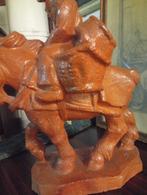 Terracotta garnaalvisser te paard - Jarnost Gause, Antiek en Kunst, Ophalen of Verzenden