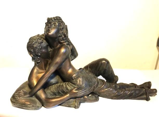 Romantisch beeld liefdespaar vintage patina brons💑🥰🤗😘, Antiek en Kunst, Kunst | Beelden en Houtsnijwerken, Ophalen of Verzenden
