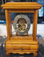 Petite horloge en bois retro, Antiquités & Art, Antiquités | Horloges, Enlèvement