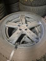 Pneus hiver sur jante pour kia, Autos : Pièces & Accessoires, Neuf, Pneus hiver, Enlèvement, 235 mm