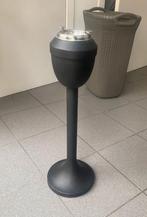 Staande asbak, Ophalen