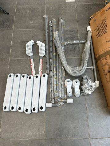 Intex zwembad ladder, Ophalen of Verzenden, Zo goed als nieuw, Ladder