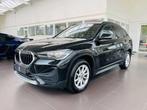 BMW X1 1.5i * GARANTIE + GPS PRO + CAMERA * (bj 2021), Stof, Gebruikt, 136 pk, Zwart