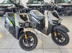 L1e two-seater 45 km/u MY23 5,6 kWh, Auto's, Automaat, Euro 6, Nieuw, Metaalkleur