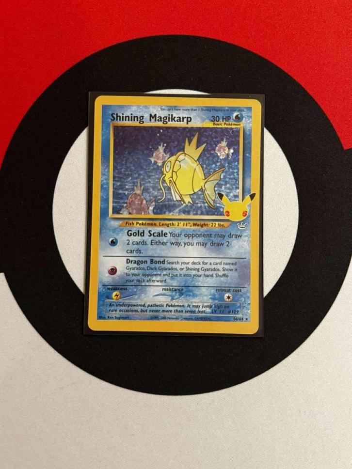 Pokémon - Celebrations - Shining Magikarp (66/64) - NM, Hobby en Vrije tijd, Verzamelkaartspellen | Pokémon, Zo goed als nieuw