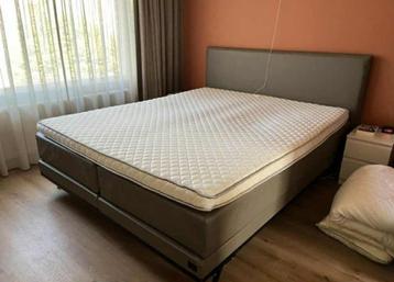 Bed kan bezorgd worden 180x220 zgan leer boxspring bed beschikbaar voor biedingen