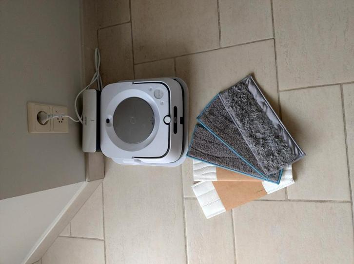 iRobot Braava Jet M6, Elektronische apparatuur, Stofzuigers, Zo goed als nieuw, Ophalen