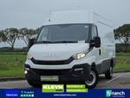 Iveco DAILY 35S14 L2H2 Airco Euro6!, Auto's, Iveco, Wit, Bedrijf, Centrale vergrendeling