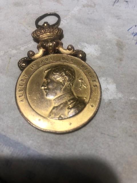 CHERCHE Médaille Tour, Marche, Fêtes, Festival la Madeleine, Timbres & Monnaies, Pièces & Médailles, Bronze, Enlèvement ou Envoi