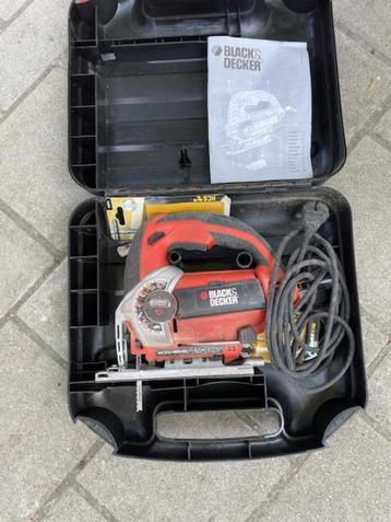 Pendel- decoupeerzaag Black & Decker met koffer beschikbaar voor biedingen