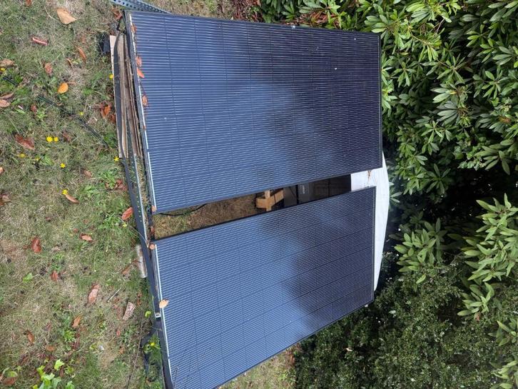 Plug-in Thuisbatterij + 2 zonnepanelen + 2 smartplug, Doe-het-zelf en Bouw, Zonnepanelen en Toebehoren, Zo goed als nieuw, Compleet systeem