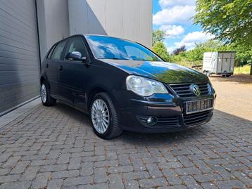 Volkswagen polo uit 2008 met 153.000km 1.4 benzine airco  beschikbaar voor biedingen