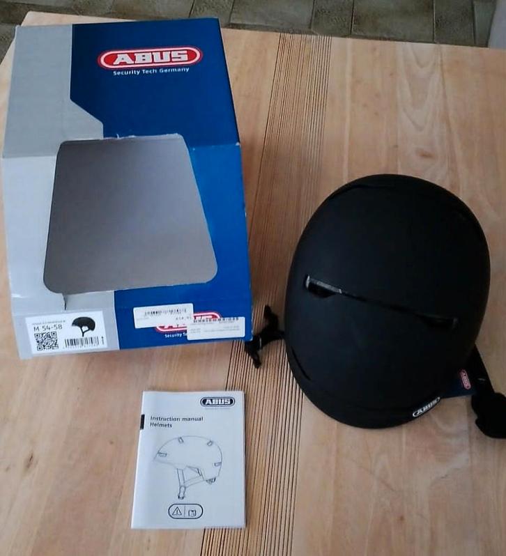 nieuwe Abus fiets helm/skate helm, Fietsen en Brommers, Fietsaccessoires | Fietshelmen, Nieuw, M, Ophalen of Verzenden