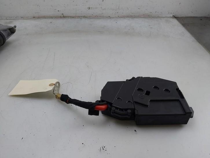 ZEKERINGKAST Mercedes-Benz CLA (118.3) (|A1775404007|), Auto-onderdelen, Elektronica en Kabels, Mercedes-Benz, Gebruikt