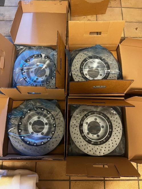 Porsche 992 GT3 OEM Remschijven + race brakepads, Auto-onderdelen, Remmen en Aandrijving, Porsche, Nieuw, Ophalen of Verzenden