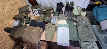 Militaria beschikbaar voor biedingen