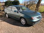 Te koop voor export mooie nissan Primera!, Auto's, Nissan, Voorwielaandrijving, 4 deurs, Stof, Zwart