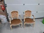 2 antieke stoelen, Ophalen