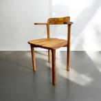 Retro massief houten stoel met armleuning in brutalist stijl, Ophalen