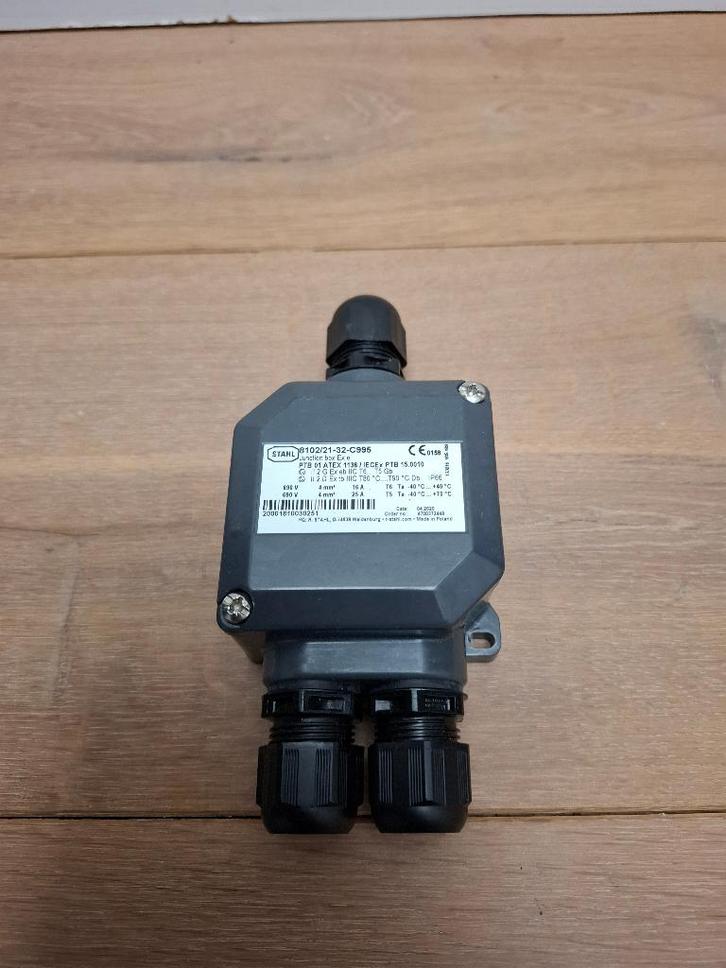 Aansluitdoos / Klemmenkast - Stahl - NIEUW, Hobby en Vrije tijd, Elektronica-componenten, Nieuw, Verzenden