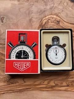 Heuer Léonidas ref.403.202 vintage chronomètre de 1970, Handtassen en Accessoires, Sporthorloges, Zo goed als nieuw, Android, Rood
