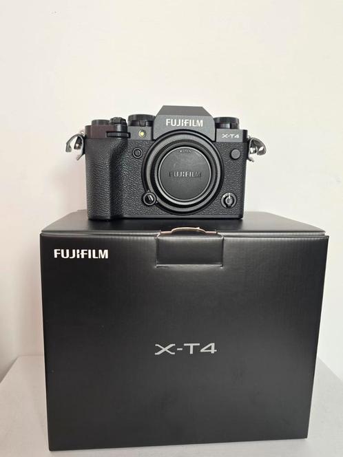 Fujifilm X-T4 (Garantie tot 10/09), Audio, Tv en Foto, Fotocamera's Digitaal, Zo goed als nieuw, Ophalen of Verzenden