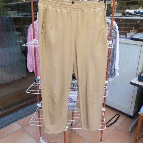 Broek nieuw echt leder camel elast. taille Hemisphere mt 38, Kleding | Dames, Broeken en Pantalons, Nieuw, Maat 38/40 (M), Bruin