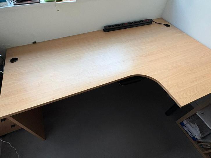 Groot hoekbureau, Huis en Inrichting, Bureaus, Zo goed als nieuw, Bureau, Ophalen