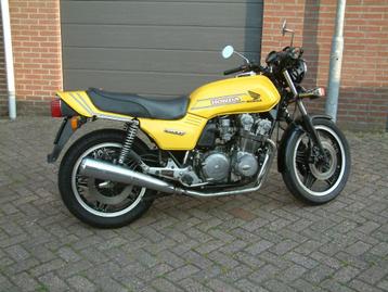 Honda  900 F --------1981  ---37500km   --- blok 1984  beschikbaar voor biedingen