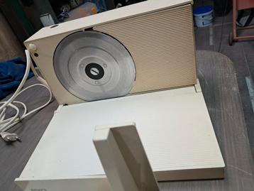 Snijmaschiene beschikbaar voor biedingen