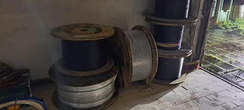 Fiber kabels te koop, Doe-het-zelf en Bouw, Elektriciteit en Kabels, Nieuw, Ophalen