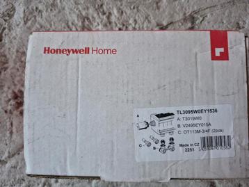 Radiator muuraansluiting 2stuks honeywell tl3095w0ey1536 beschikbaar voor biedingen