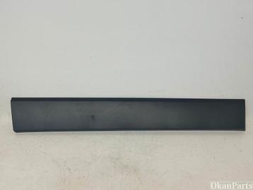 Renault Trafic III rechter schuifdeurlijst rechts 768546496R beschikbaar voor biedingen