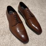 Nieuw - Bruine kostuumschoen maat 42, Kleding | Heren, Schoenen, Ophalen, Zo goed als nieuw