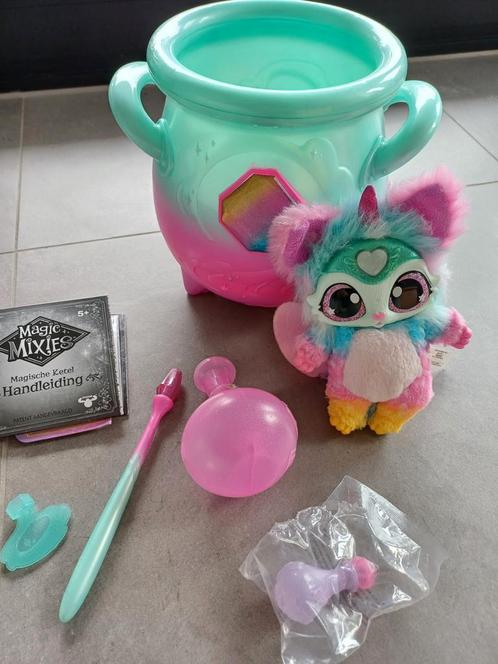 Magic mixies regenboog (magische ketel), Kinderen en Baby's, Speelgoed | Overig, Gebruikt, Ophalen of Verzenden