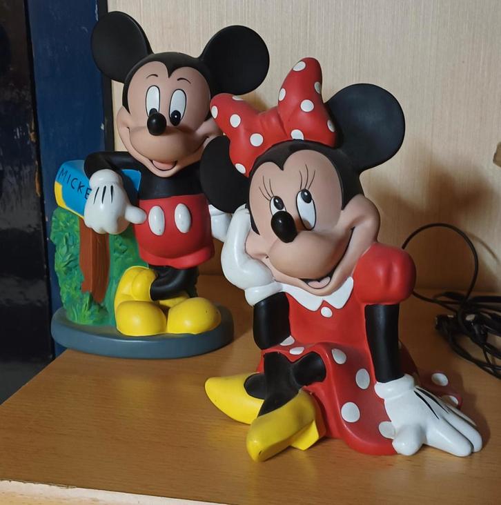 2 spaarpotten Mickey en Minnie Mouse, Collections, Disney, Comme neuf, Statue ou Figurine, Mickey Mouse, Enlèvement ou Envoi