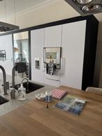 DUITSE GAGGENAU KEUKEN MET KOOKEILAND, Huis en Inrichting, Ophalen, Wit, Graniet of Steen, Dubbelwandige keuken