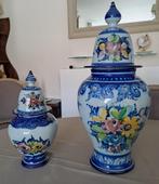 Portugese vazen (2), Ophalen