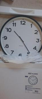 Leuk cadeau: grote klok, nieuw in doos!, Enlèvement