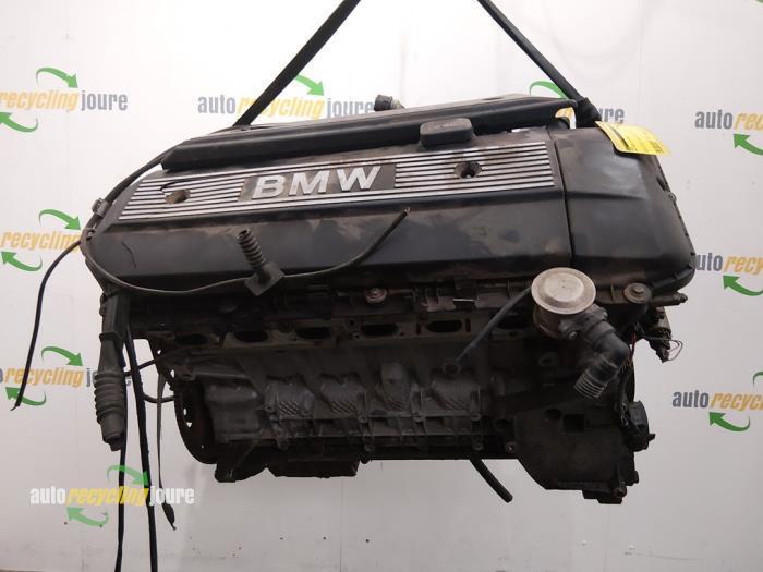 Motor van een BMW 5-Serie, Auto-onderdelen, Motor en Toebehoren, BMW, Gebruikt, 3 maanden garantie