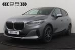 BMW 225 xe xDrive ACTIVE TOURER - NAVIGATIE - LED - DAB -, 245 pk, 2 Reeks, 0 kg, https://public.car-pass.be/vhr/1c838a7e-a5c2-49c8-9b00-33e1311d7394