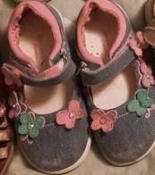 Lot Kinderschoenen, sandalenmerken maat 24